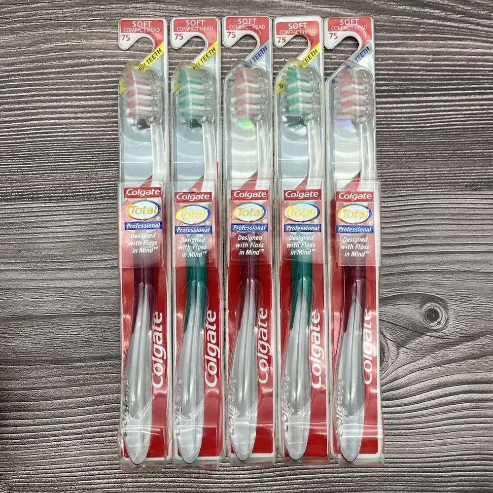 5 LOT Colgate Total Precision Vintage NOS Triple Action Bristles Soft Compact 75